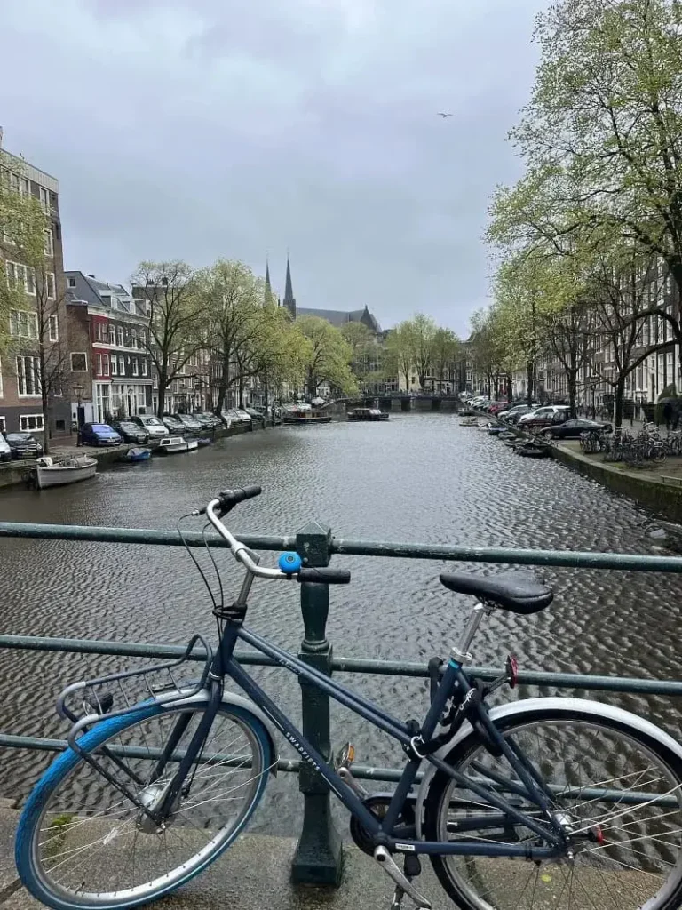 Bike Canals Amsterdam